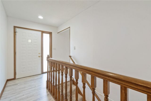 320 Eastland Drive SE, Cedar Rapids, IA 52403