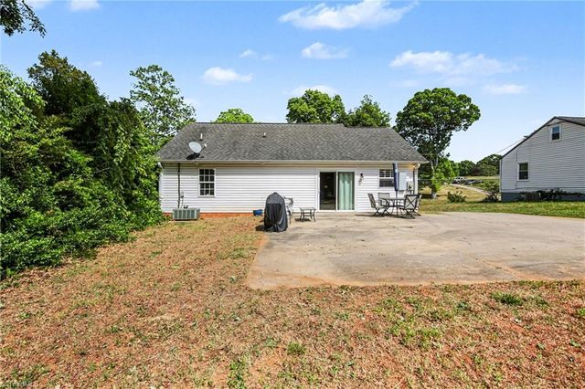 3130 S Main Street, Winston-salem, NC 27127