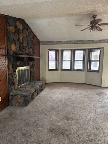 5540 S Palisade St, Wichita, KS 67217