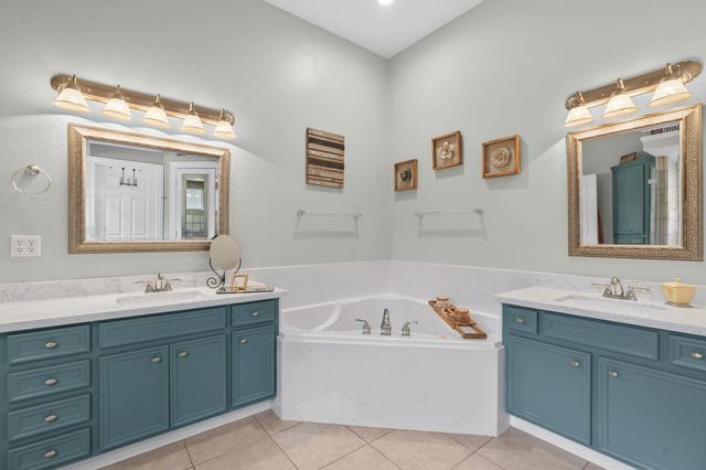 11852 Grand Harbor Boulevard, Montgomery, TX 77356