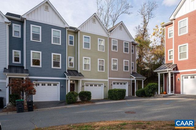 103 Longwood Dr Apt E, Charlottesville, VA 22903