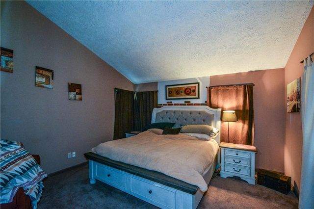 86 Bailey Drive SW, Lilburn, GA 30047