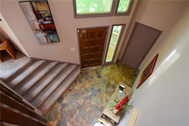 86 Bailey Drive SW, Lilburn, GA 30047