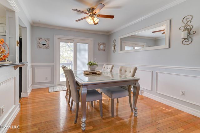 35 Broadway, Amsterdam, NY 12010