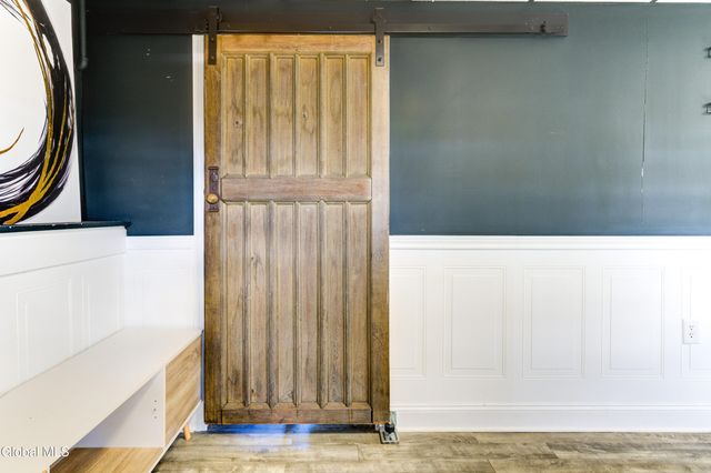 35 Broadway, Amsterdam, NY 12010