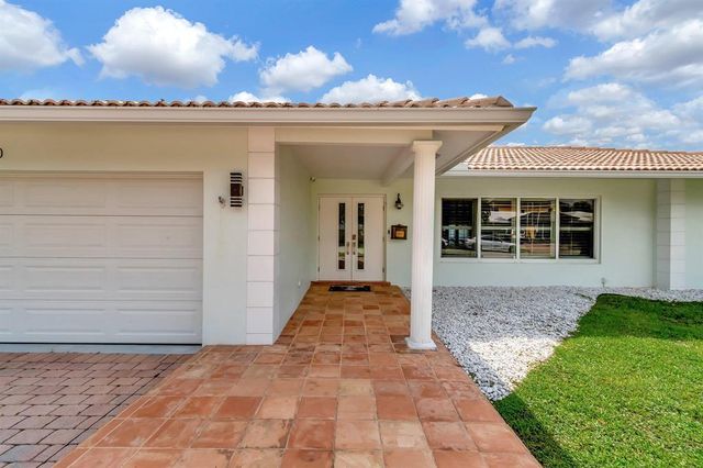 4450 NE 23RD Avenue, Lighthouse Point, FL 33064