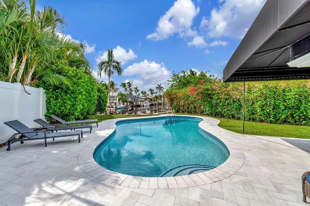 4450 NE 23RD Avenue, Lighthouse Point, FL 33064