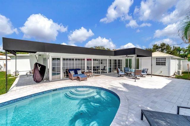 4450 NE 23RD Avenue, Lighthouse Point, FL 33064