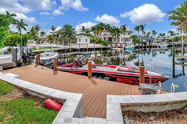 4450 NE 23RD Avenue, Lighthouse Point, FL 33064