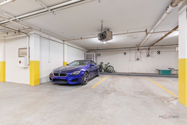 1000 Deerfield Road 303, Highland Park, IL 60035