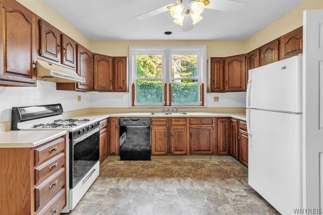 17 Whitney Place, Buffalo, NY 14201
