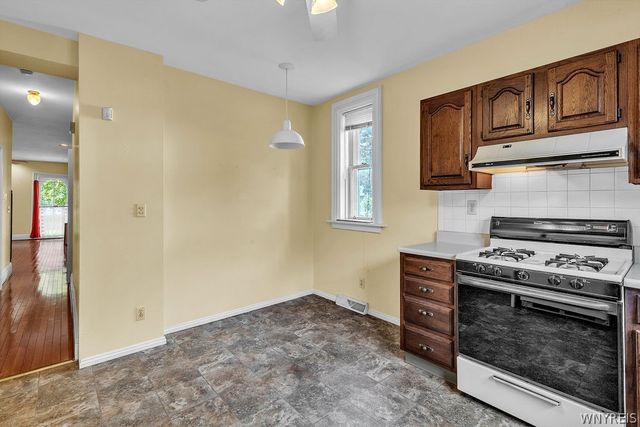 17 Whitney Place, Buffalo, NY 14201