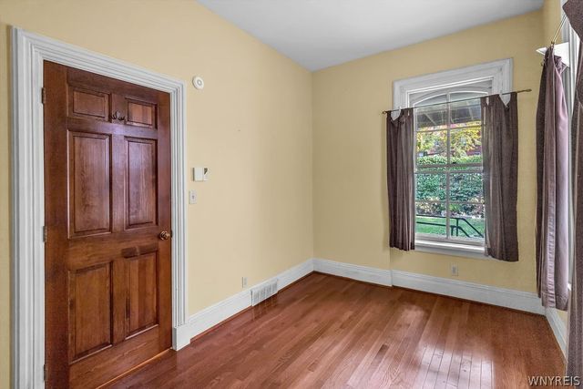 17 Whitney Place, Buffalo, NY 14201