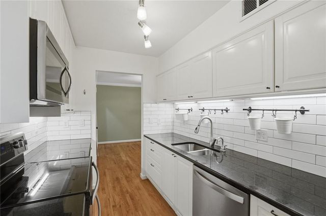 3091 Colonial Way M2, Atlanta, GA 30341