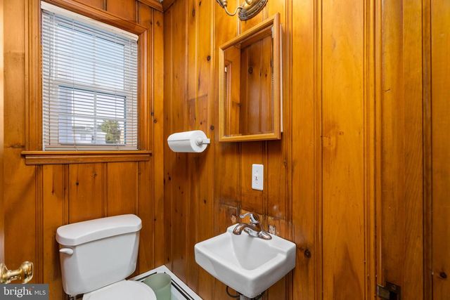 877 BRUNSWICK AVE, Trenton, NJ 08638