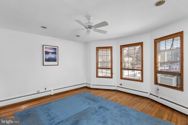 877 BRUNSWICK AVE, Trenton, NJ 08638