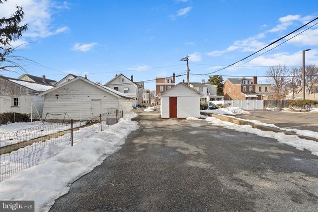 877 BRUNSWICK AVE, Trenton, NJ 08638