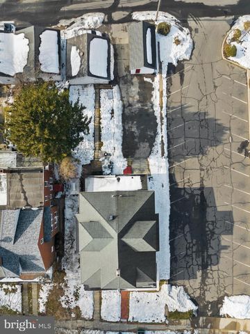 877 BRUNSWICK AVE, Trenton, NJ 08638