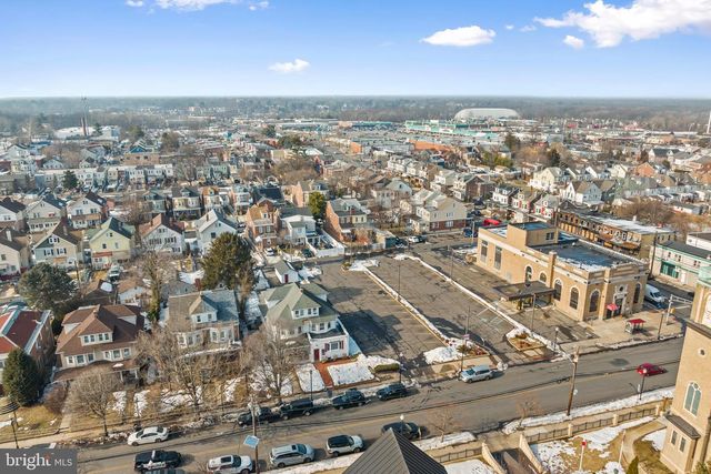 877 BRUNSWICK AVE, Trenton, NJ 08638