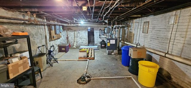 877 BRUNSWICK AVE, Trenton, NJ 08638