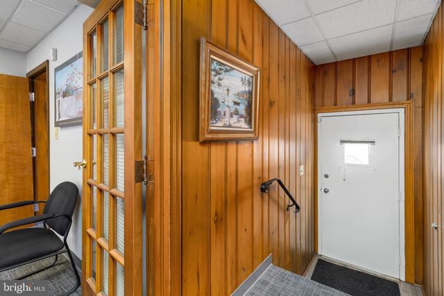 877 BRUNSWICK AVE, Trenton, NJ 08638