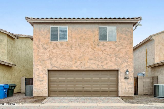5211 W Warner St Street, Phoenix, AZ 85043