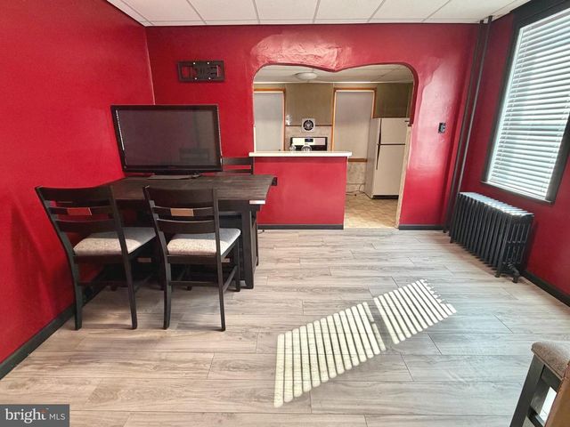 7425 TABOR AVE, Philadelphia, PA 19111