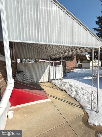 7425 TABOR AVE, Philadelphia, PA 19111