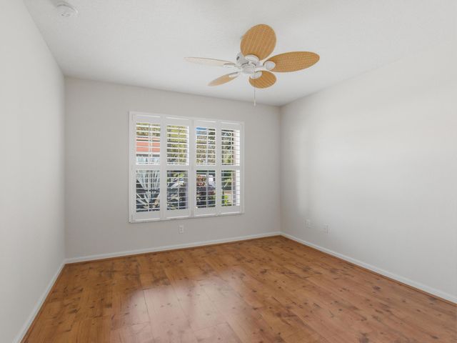 7284 W Mercada Way, Delray Beach, FL 33446