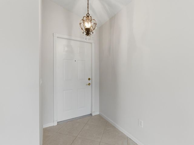 7284 W Mercada Way, Delray Beach, FL 33446