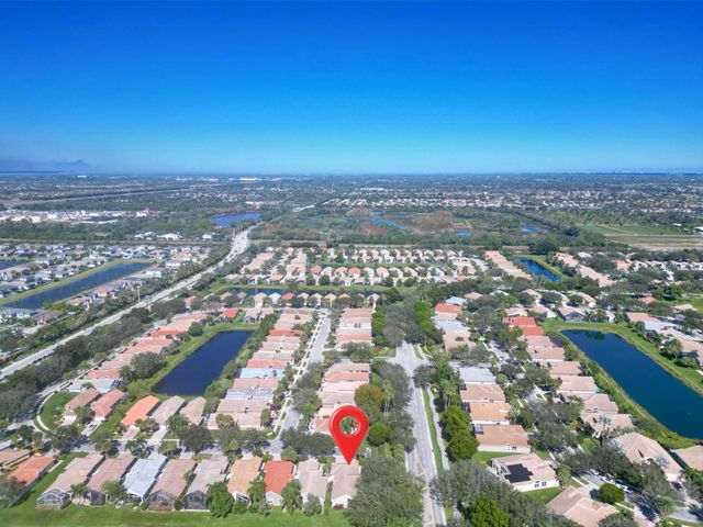 7284 W Mercada Way, Delray Beach, FL 33446