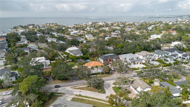 3014 S WESTSHORE BOULEVARD, Tampa, FL 33629