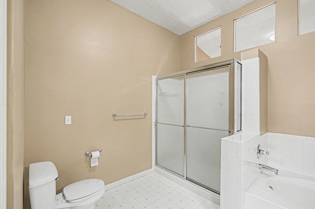 1002 Monterey Lane, Cold Spring, KY 41076