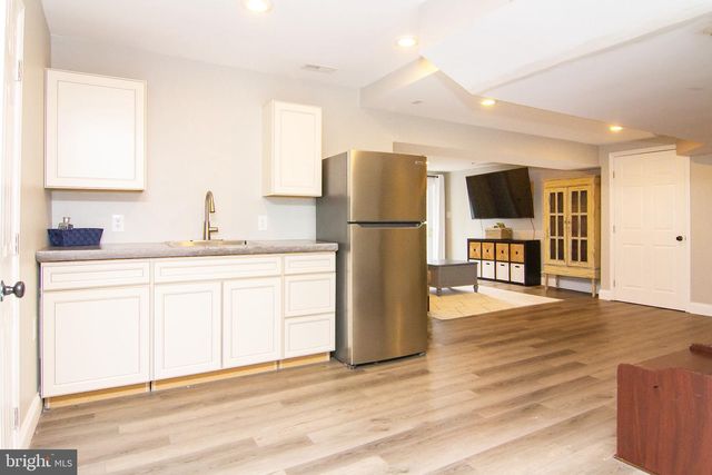 2803 HILLTOP DR, Manchester, MD 21102