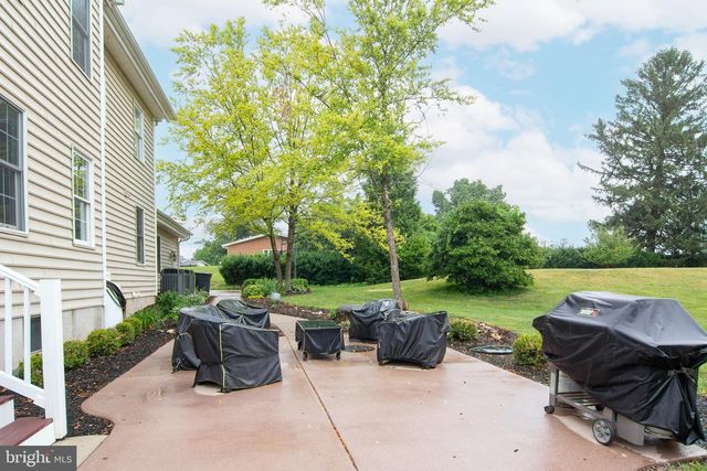 2803 HILLTOP DR, Manchester, MD 21102
