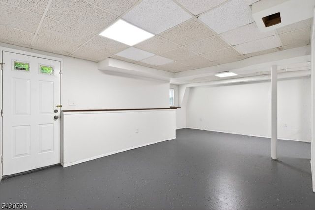 61 Freemont Ct, Franklin Twp., NJ 08873