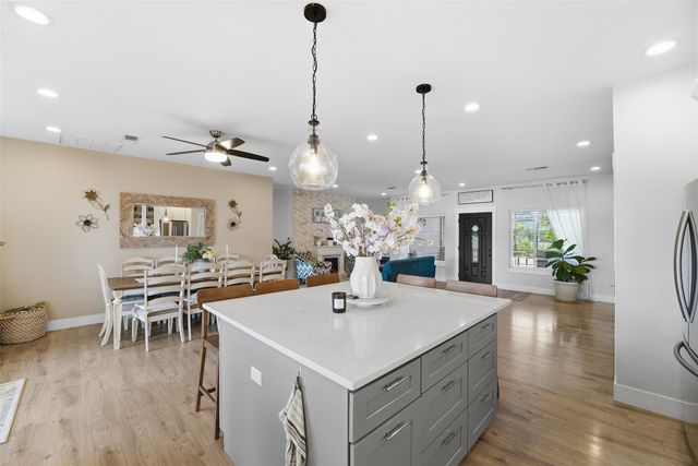 1414 Rs County Road 1605, Point, TX 75472