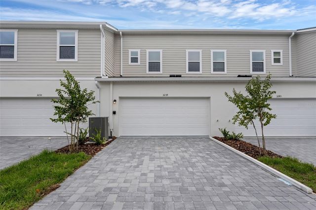 3239 GARDENIA RESERVE ST, Apopka, FL 32712