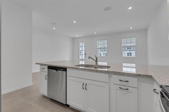 3239 GARDENIA RESERVE ST, Apopka, FL 32712