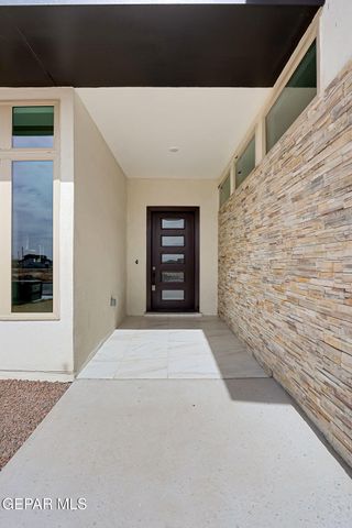 941 ADA Lane, El Paso, TX 79932