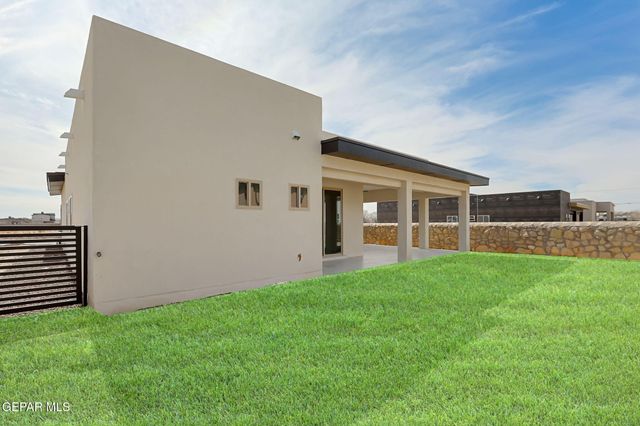 941 ADA Lane, El Paso, TX 79932