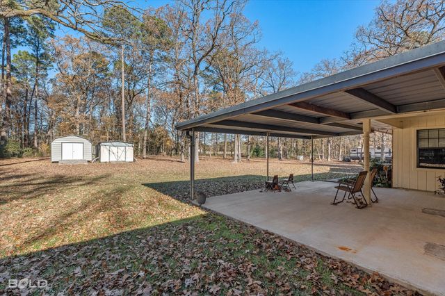 8543 Sac Fox Road, Shreveport, LA 71107