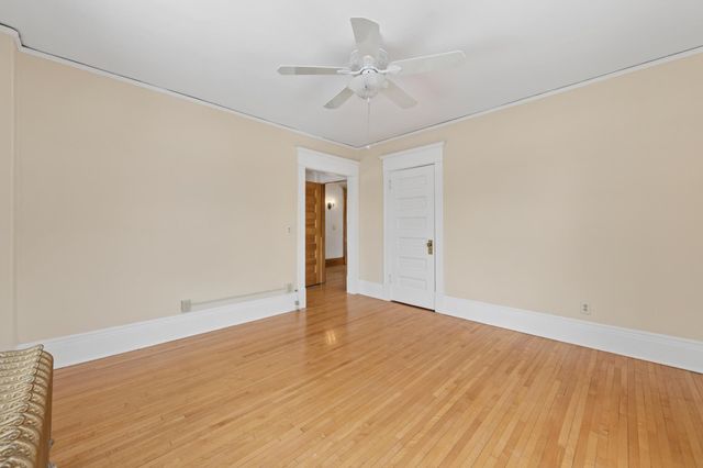 1732 Summit Avenue, Saint Paul, MN 55105