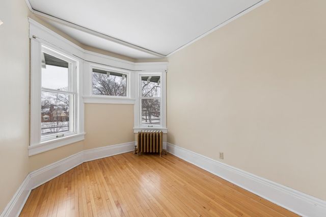 1732 Summit Avenue, Saint Paul, MN 55105