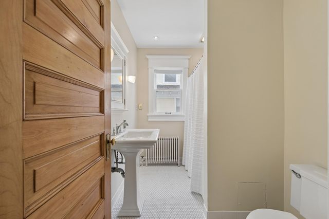 1732 Summit Avenue, Saint Paul, MN 55105