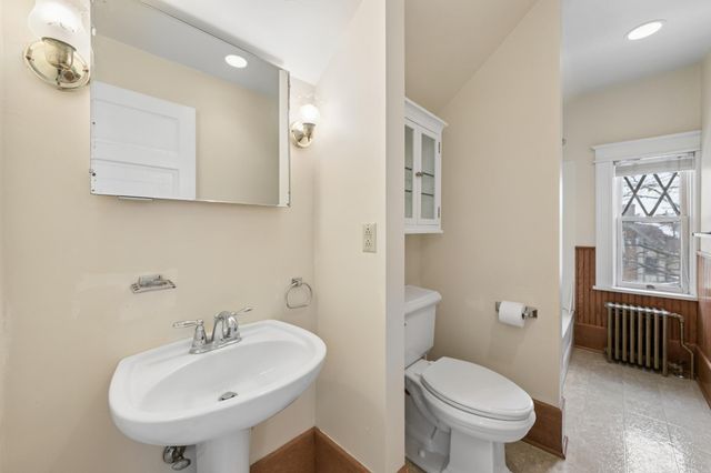 1732 Summit Avenue, Saint Paul, MN 55105