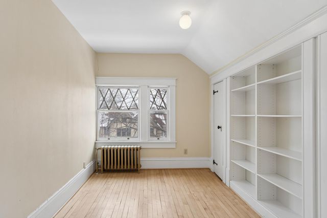 1732 Summit Avenue, Saint Paul, MN 55105