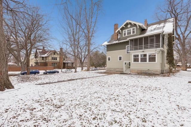 1732 Summit Avenue, Saint Paul, MN 55105