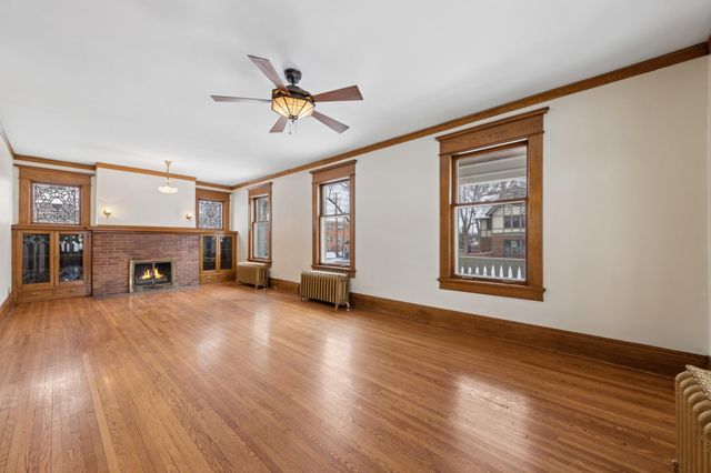 1732 Summit Avenue, Saint Paul, MN 55105