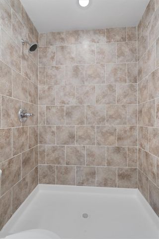 6211 Manor RD 129, Austin, TX 78723